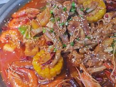 -徐记小怪兽肉蟹煲店(哈西万达金街店)
