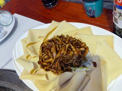 -雪乡人家东北菜·铁锅炖一切(高斯路店)