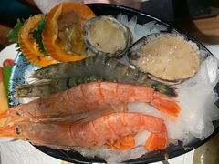 -领鲜活海鲜榴莲自助火锅(东门店)
