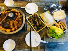 -柳州人田螺鸭脚煲(农院路1店)