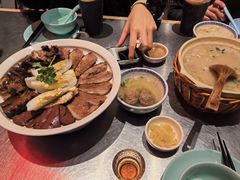 招牌卤狮头鹅七拼-潮界(虹桥新天地店)