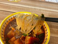 麻辣米线-老字号杨坡红油米线腊汁肉夹馍(东四道巷店)