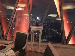餐厅-广州塔卢特斯法国旋转餐厅