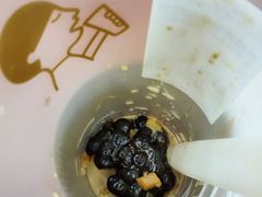 -喜茶(北京华贸购物中心店)