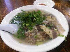 -杨三娘跷脚牛肉(羊子山西路店)
