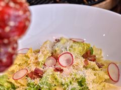 凯撒沙拉-小大董·烤鸭(王府井apm店)