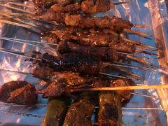 -立三风味烧烤