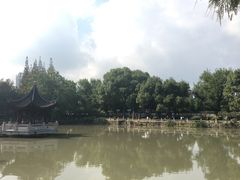 -汇龙潭