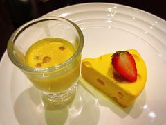 -君来湖滨饭店·玫瑰园