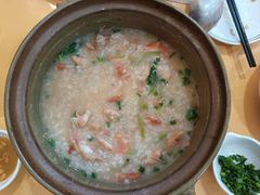 -鹏城人家海鲜酒家·23年老字号(较场尾店)