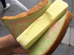 -詹爷爷乌节路街头冰淇淋