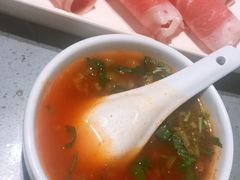 番茄双色汤底-海底捞火锅(海宁路店)