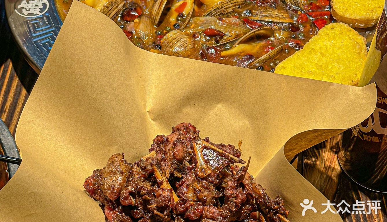 终于在西安吃到了心心念念的破店烧烤!
