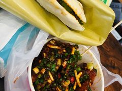 -曾笼笼牛肉饼
