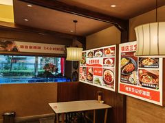 -阿瓦山寨·湘菜现炒·剁椒鱼头王(咸阳总店)
