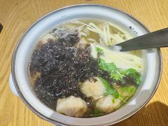 -柴爿巷·香酥鸡&馄饨(复兴中路店)