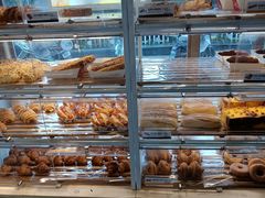 -85度C(生甜甜圈研究工坊·上海平凉店)