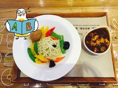 -海盗虾饭·剥好的小龙虾饭(SOHO尚都店)