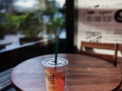 靠窗位-DECAMERON十日谈(卓悦汇店)