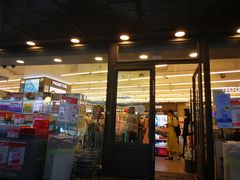 门面-Olive Young(明洞旗舰店)