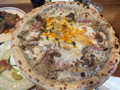 黑松露温泉蛋披萨-Grande A'moo(上海万象城店)