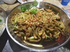芫茜葱捞鹅肠-石岐乳鸽村(南海第三分店)