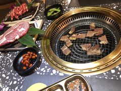 -黑牛の場烤肉(摩天活力城店)