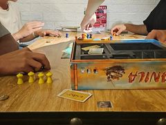 -谐音梗主机电玩·桌游·拼豆·团建轰趴馆(泛海名人店)