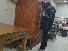 -刘信牛羊肉泡馍小炒(回民街店)