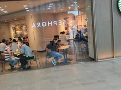-星巴克臻选(周浦万达店)