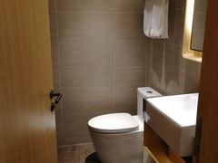-全季酒店(大连星海公园店)