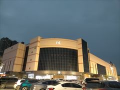 -胖东来生活广场(健康路店)