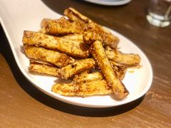-梧桐树下(云锦世家店)
