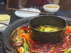 -渝里重庆火锅(航天城店)