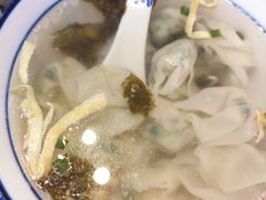 鲜肉小馄饨-景芳周大姐(国大城市广场店)
