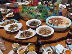 -呷湘厨·鱼汤捞饭·剁椒鱼头·辣椒炒肉(国家会展中心店)
