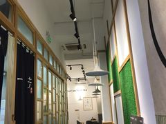 大堂-一芳陈家台湾水果茶(荔枝沟店)