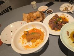 -双湖园·地标武汉菜(黄鹤楼解放路店)