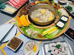 -椰小鸡·琼州糟粕醋·火锅(美兰缤纷城店)