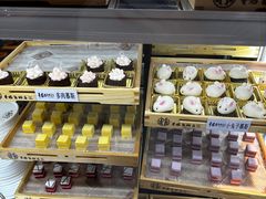 -黑金·寻焰自助百汇·烤肉·火锅(中街店)