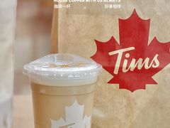 鲜萃奶咖-Tims天好咖啡·贝果(雁展路万象天地店)