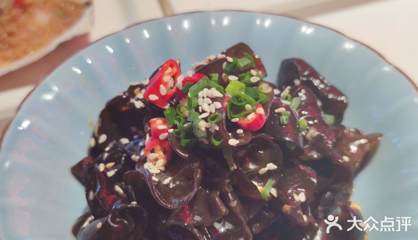 今日份的龙虾海鲜烧烤好吃到停不下来🤩