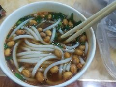 -覃肥叔桂林米粉(粮道街店)