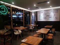 -龙治汉堡(中华城店)