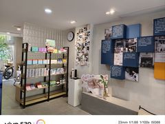 -伟伟宠物医院·CT影像中心·瑞派犬猫综合性门诊(汉口总院)