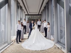 -欣薇婚纱(新源乐汇城店)