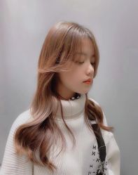 -诗悦发型烫染SALON
