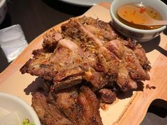 -大头虾越式风味餐厅(光明广场店)