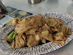 -天天向上素食餐厅(五台山店)