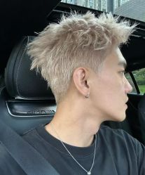 -PE SALON